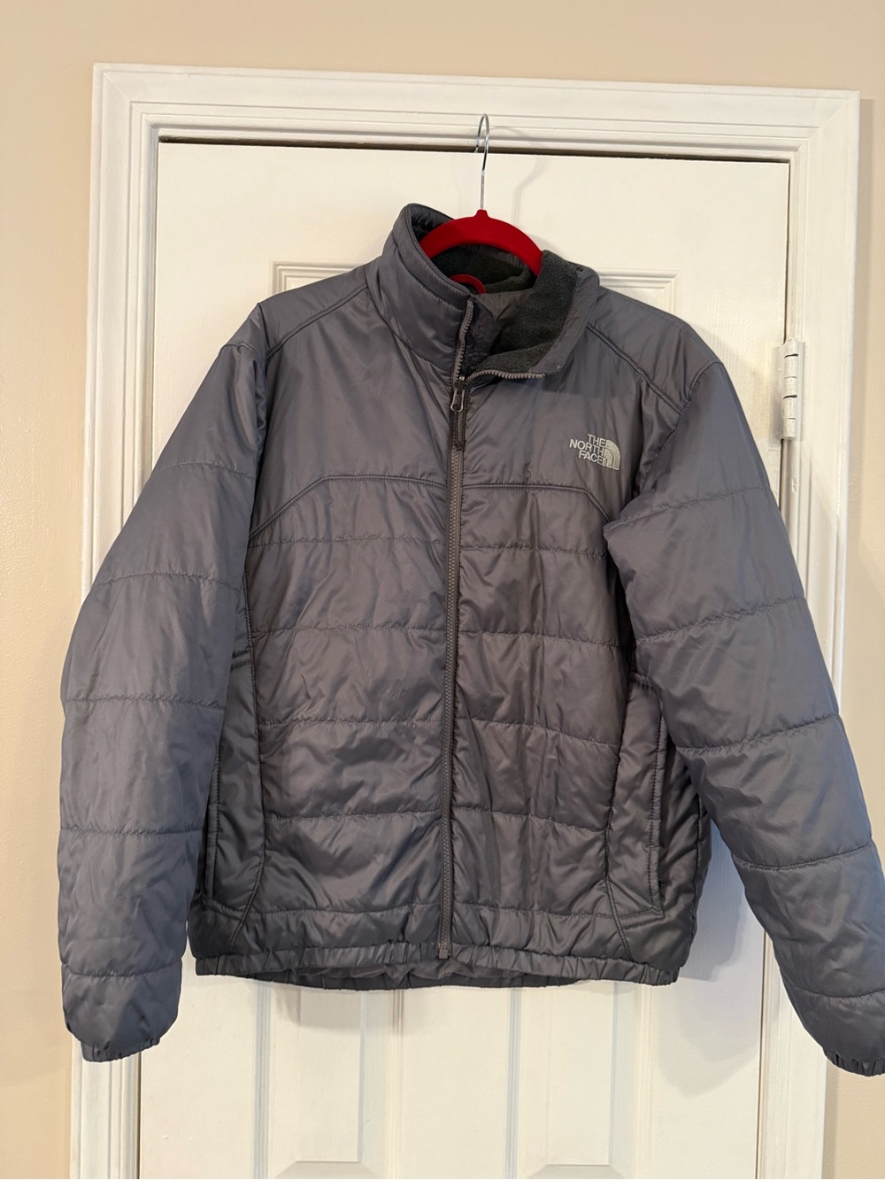 The North Face Men's Quilted Puffer Jacket - Gray